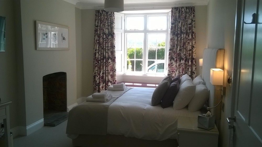 Rose & Crown Hotel Yealmpton Luaran gambar