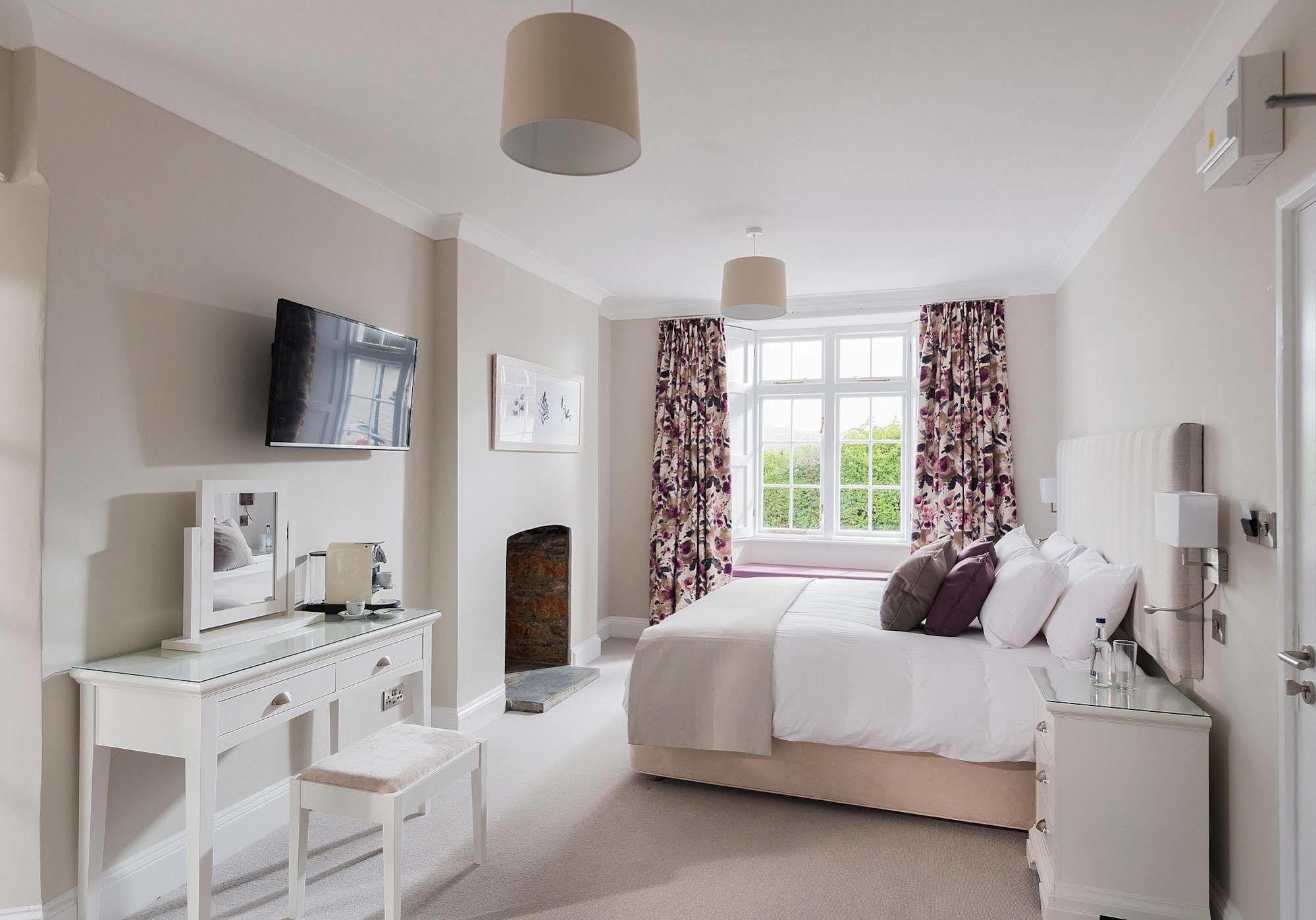 Rose & Crown Hotel Yealmpton Luaran gambar