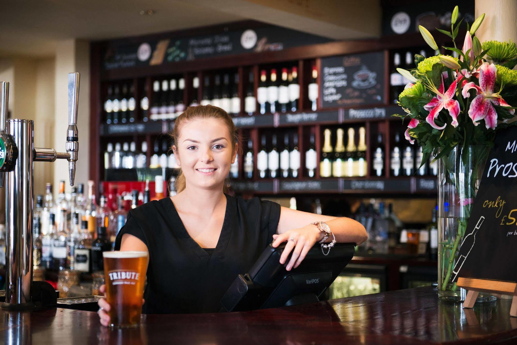 Rose & Crown Hotel Yealmpton Luaran gambar