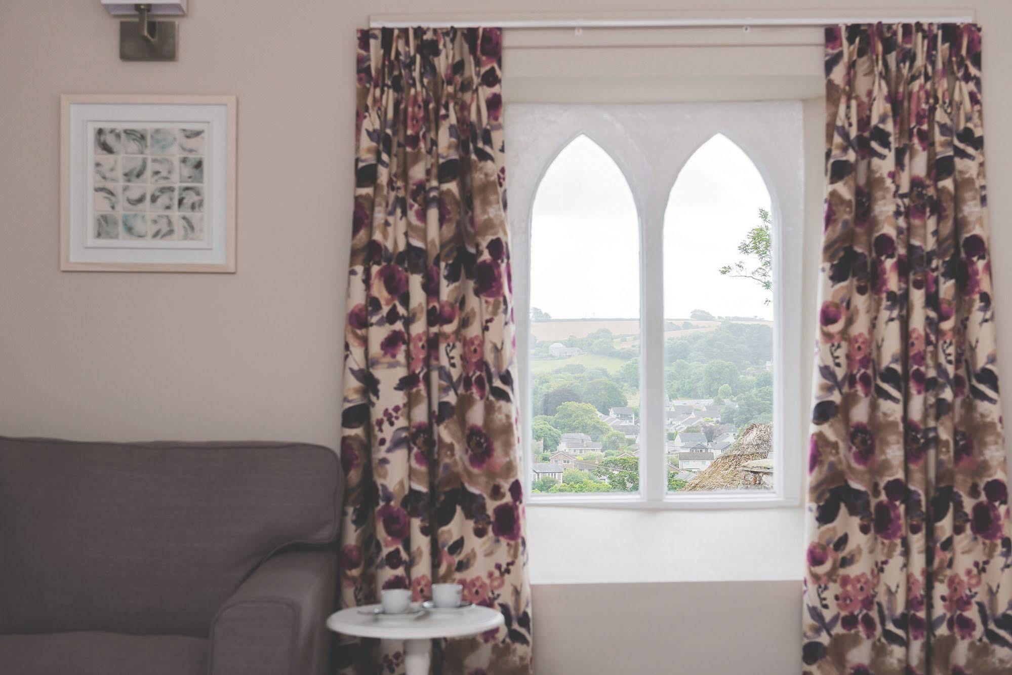 Rose & Crown Hotel Yealmpton Luaran gambar